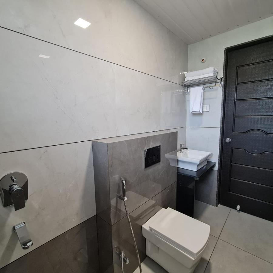 Hotel Grand Indu, 3 Star كولهابور المظهر الخارجي الصورة