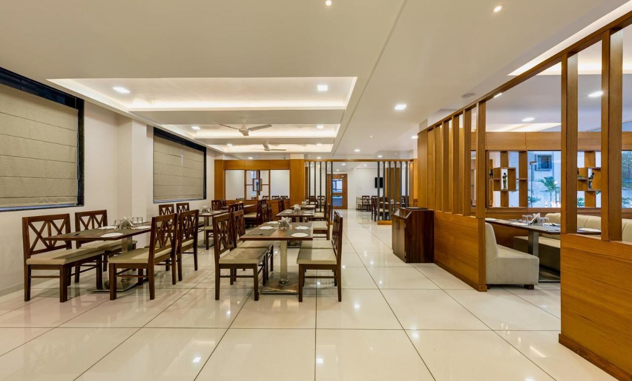 Hotel Grand Indu, 3 Star كولهابور المظهر الخارجي الصورة