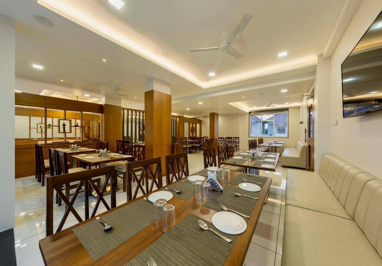 Hotel Grand Indu, 3 Star كولهابور المظهر الخارجي الصورة