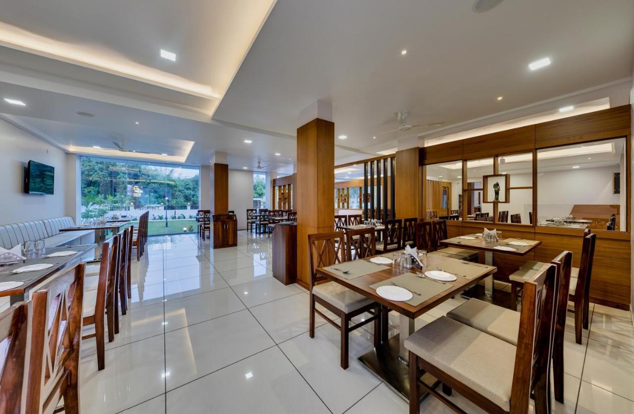 Hotel Grand Indu, 3 Star كولهابور المظهر الخارجي الصورة